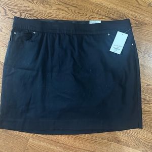 Women’s plus size black skort Kim Roger’s size 20w